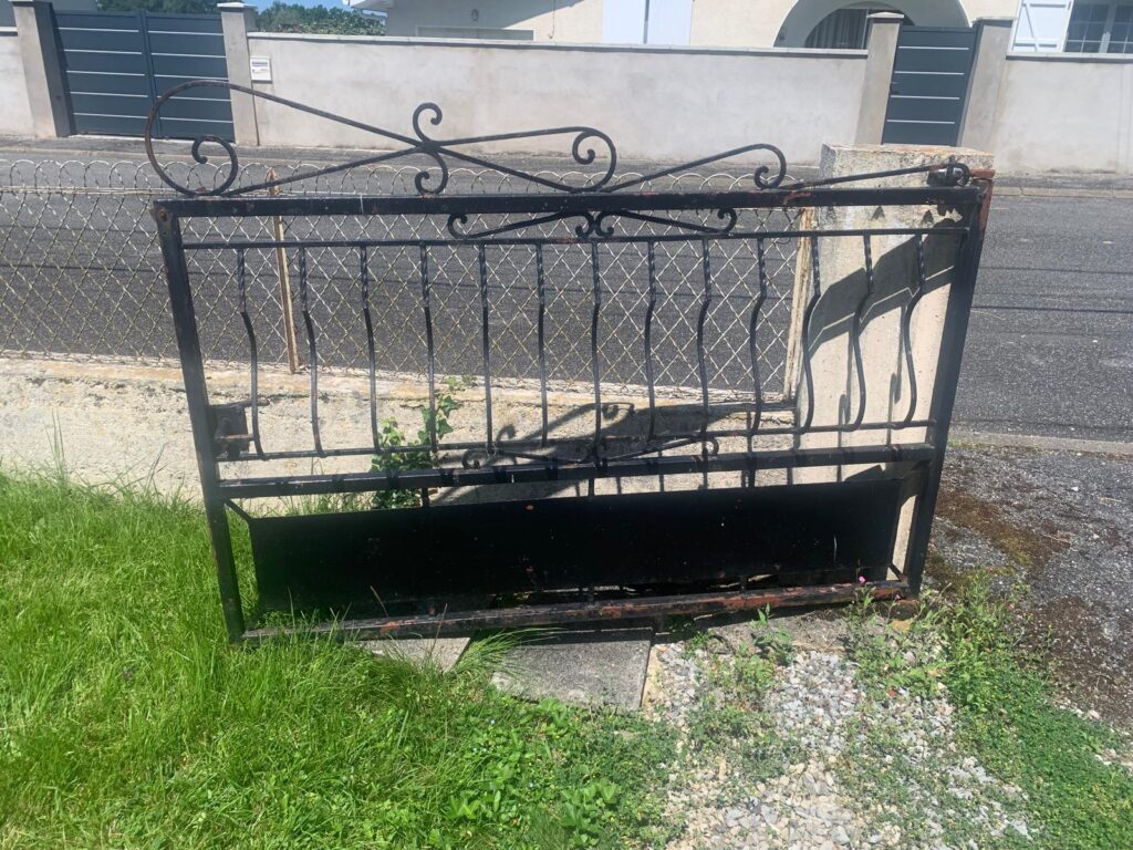 portail-fer-forge-sur-mesure-a2si-64